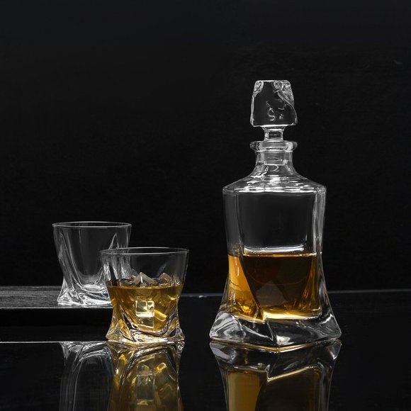 LANFULA Other - TWISTED CRYSTAL WHISKEY DECANTER LIQUOR BOTTLE